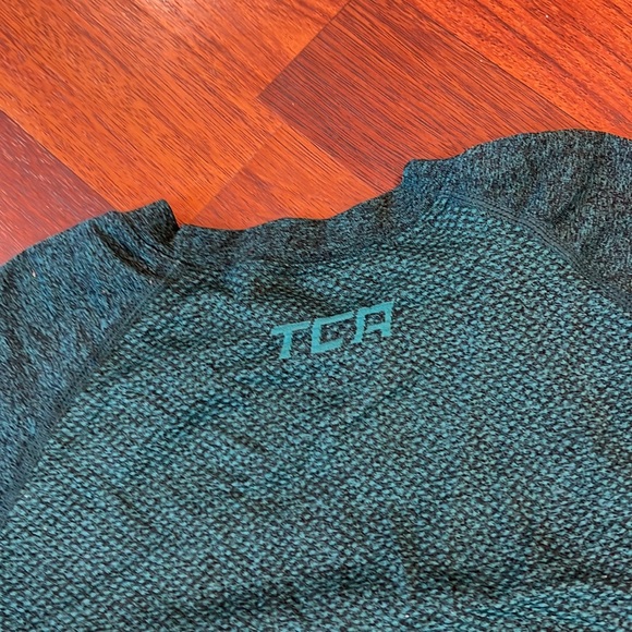 TCA Men’s Short-Sleeve Wicking Shirt (M) - Picture 7 of 7